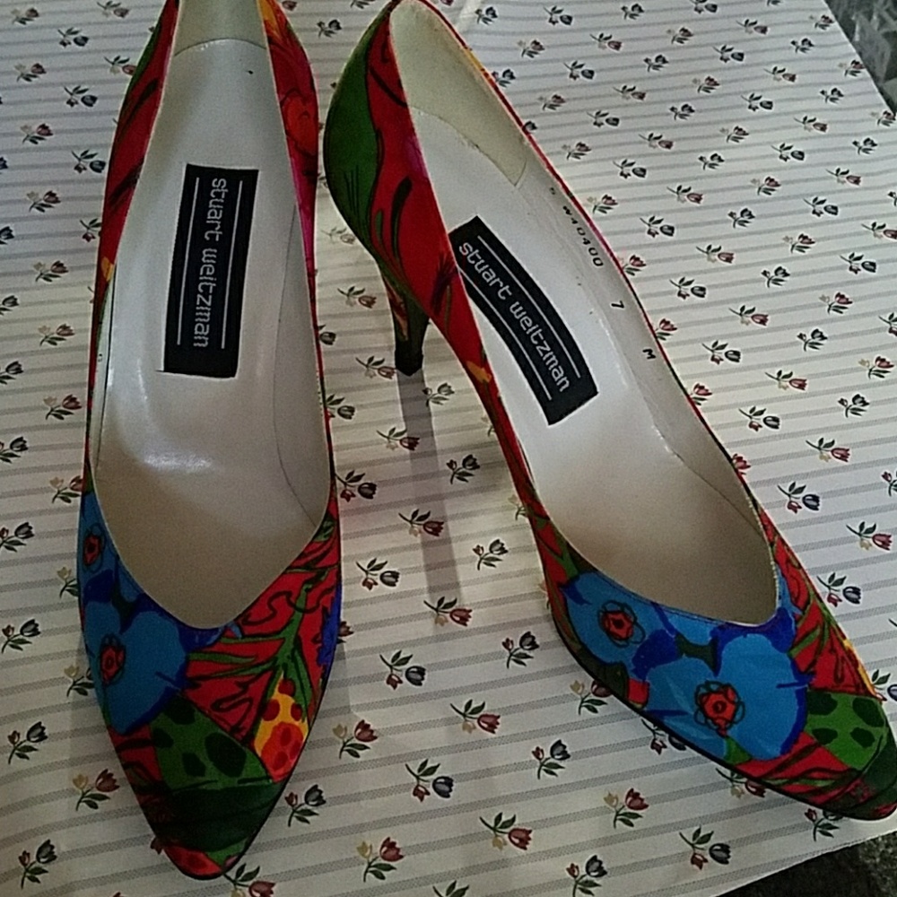 Stuart weitzman shoe